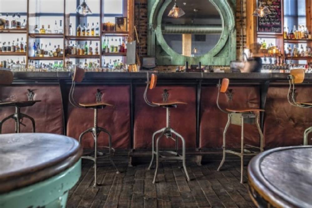 The Iron Horse Hotel 6