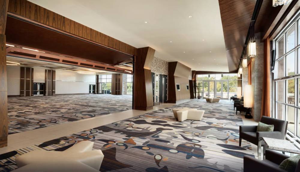 The Landing Hotel At Rivers Casino 8