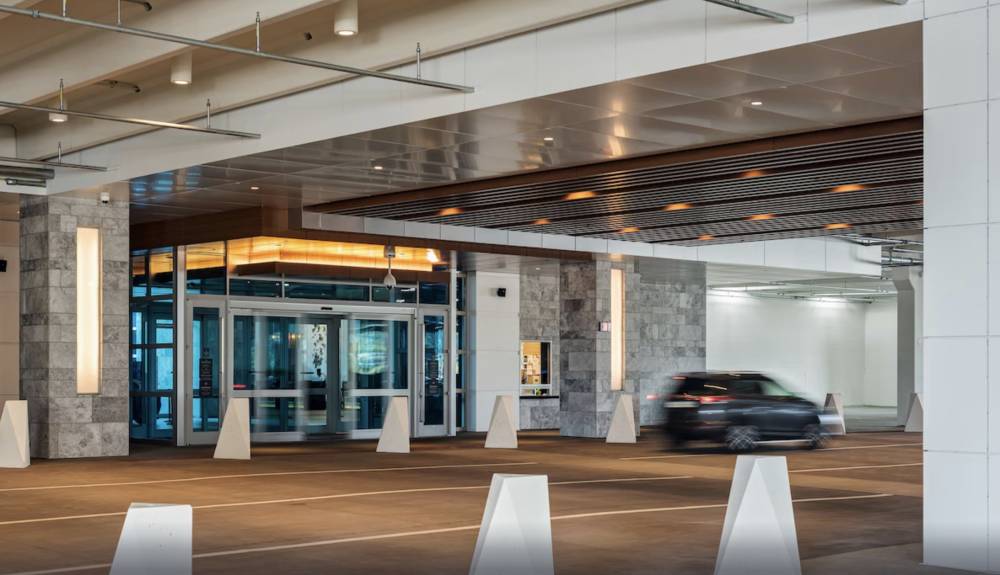 The Landing Hotel At Rivers Casino 2