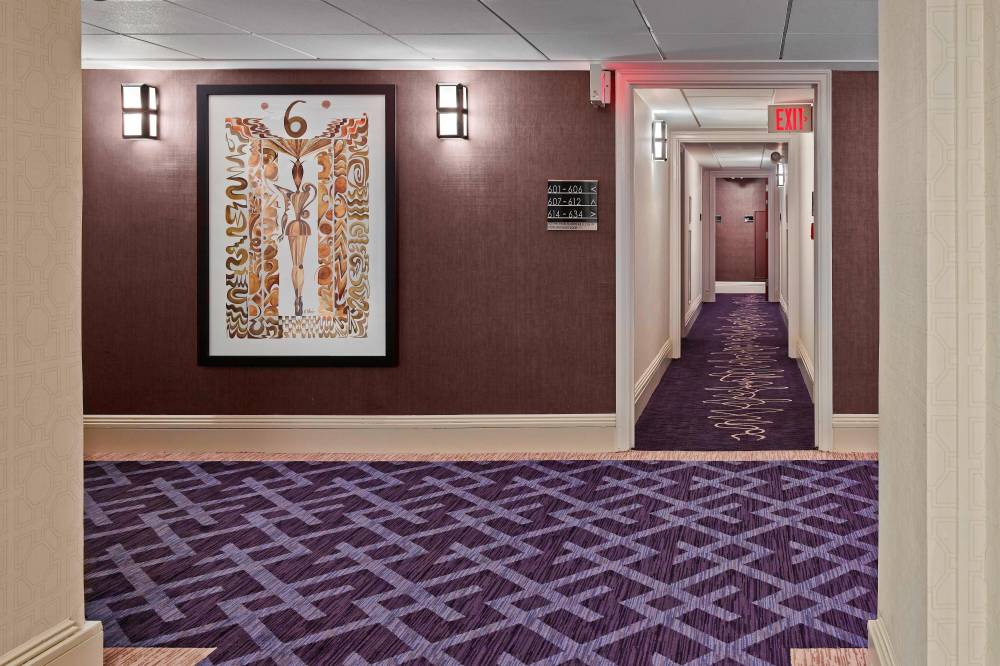 The Lexington Hotel Autograph Collection 5