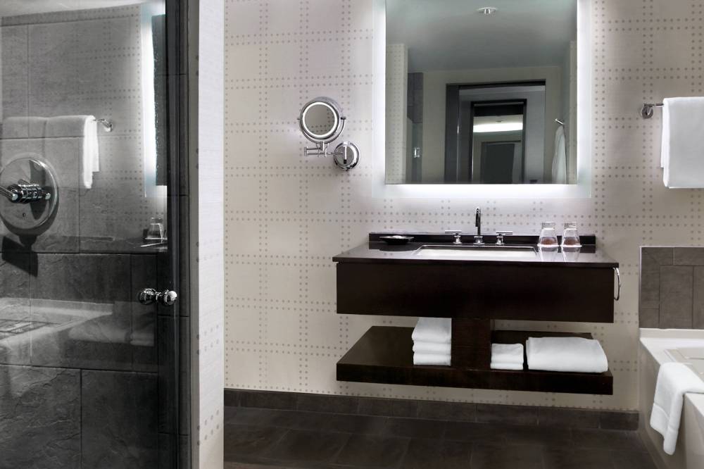The Liberty A Luxury Collection Hotel Boston 2
