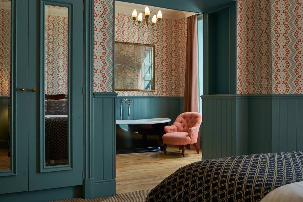 The Mitre Hampton Court 3