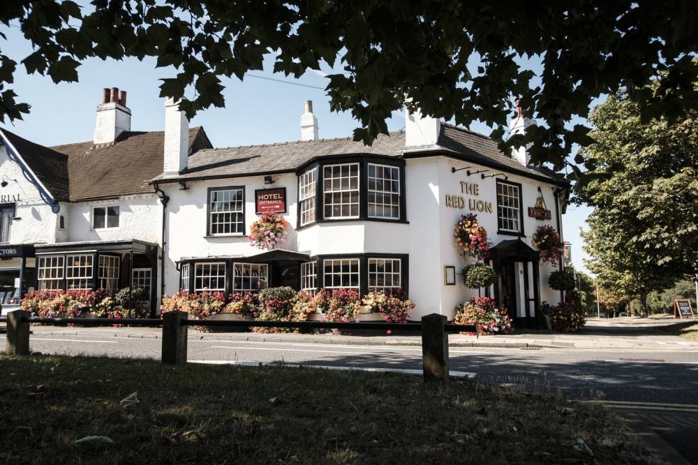 The Red Lion Hotel 7