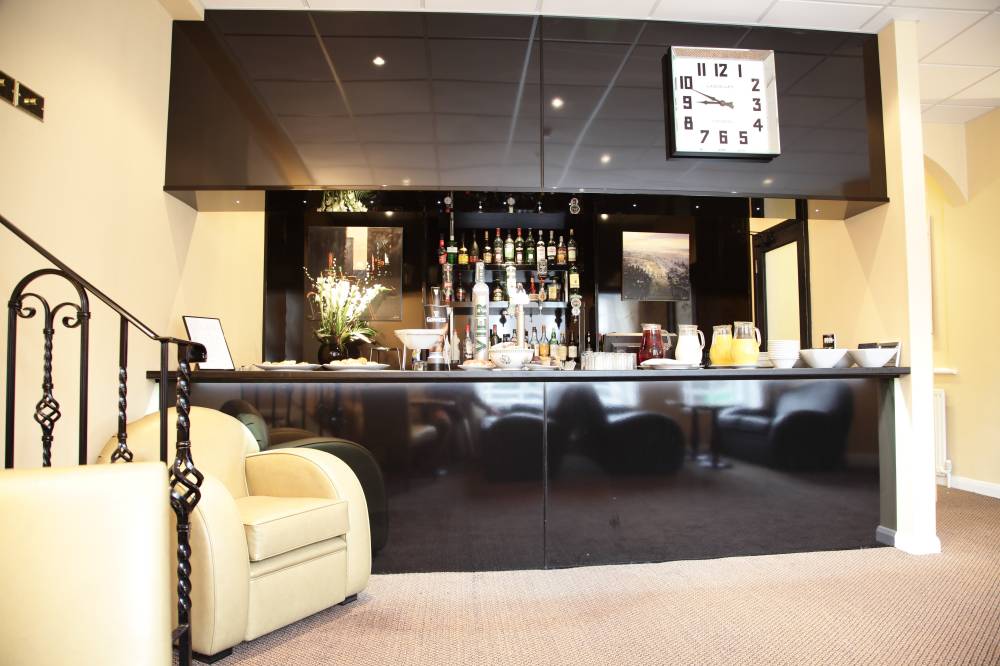 The Royal Adelaide Hotel 3