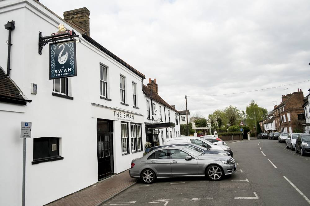 The Swan Hotel Staines 3
