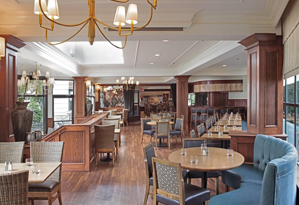 The Sylvia Hotel 4