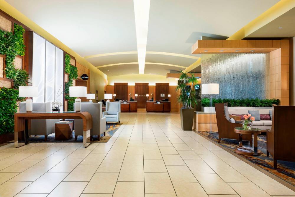 The Westin Arlington Gateway 6