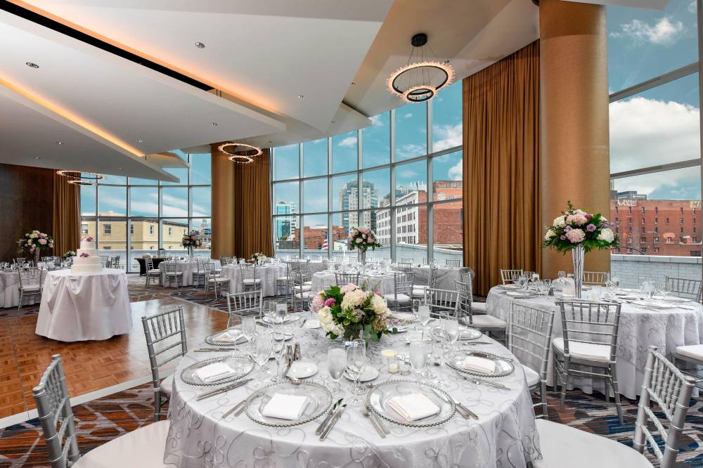 The Westin Buffalo 8