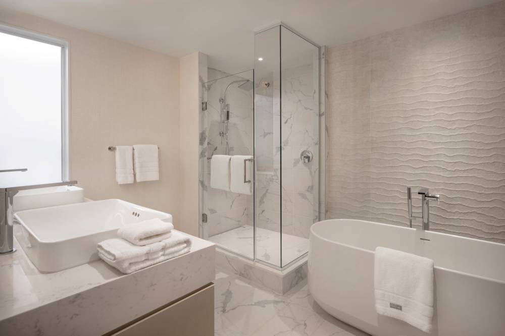 The Westin Tempe 3