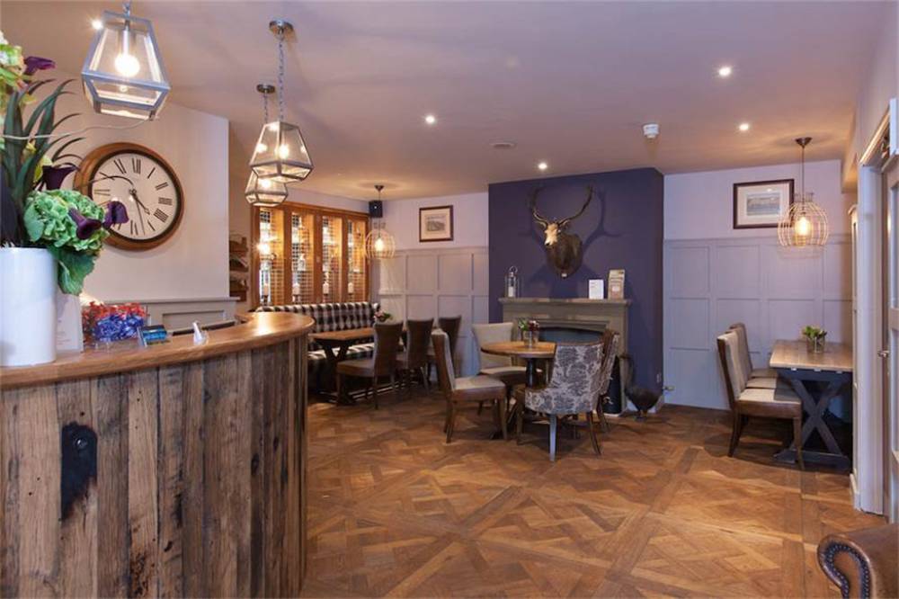 The White Hart Hotel 10