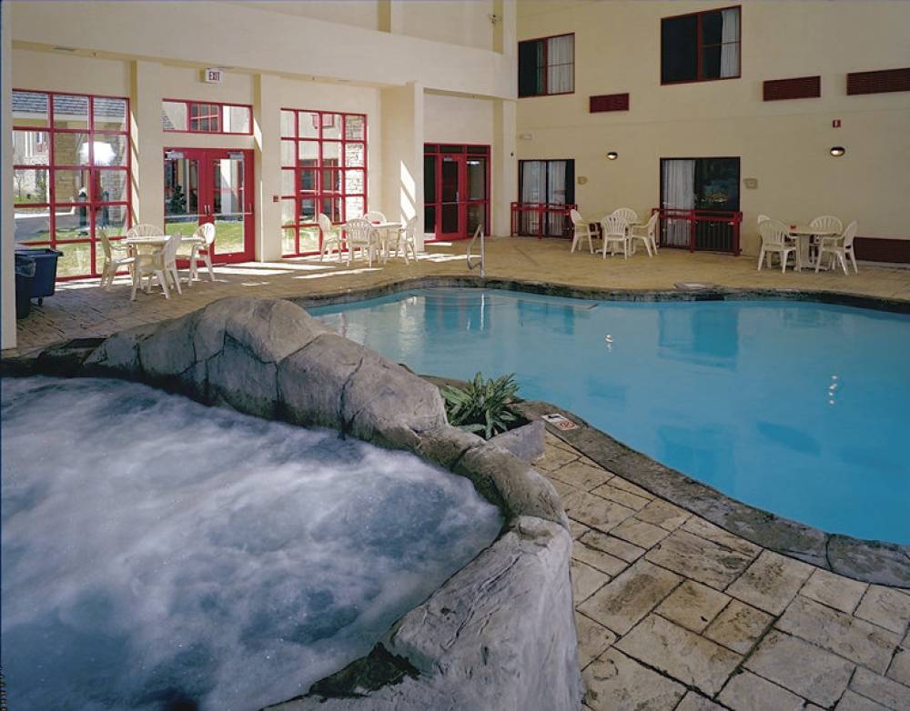 The Wildwood Lodge Clive 10