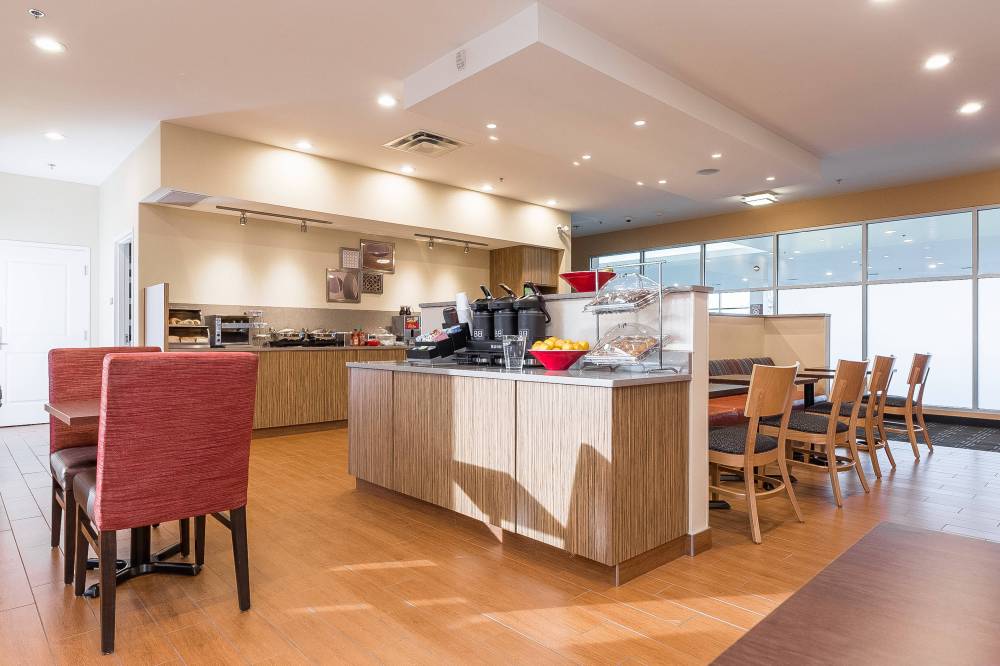 Towneplace Suites By Marriott Edmonton South 10