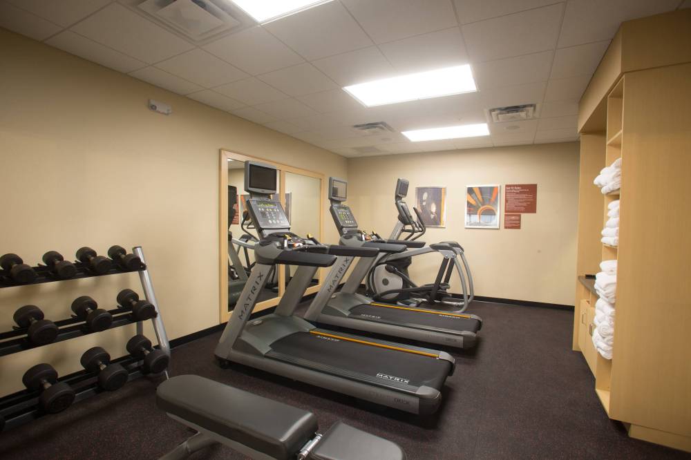 Towneplace Suites By Marriott Lincoln North 7