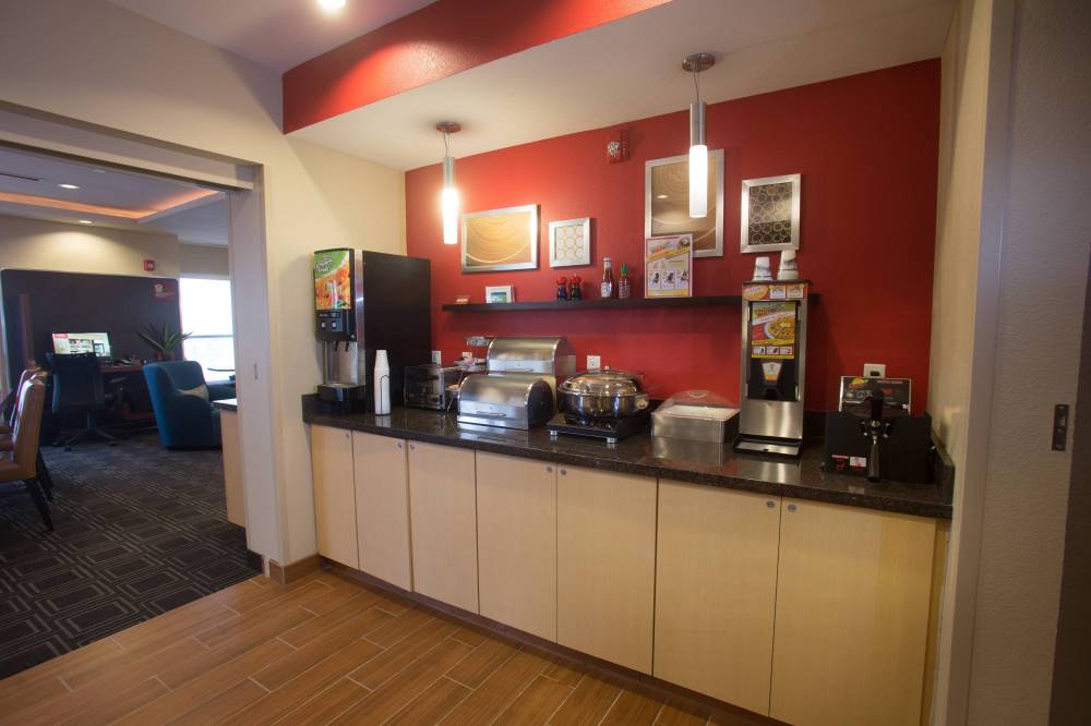 Towneplace Suites By Marriott Lincoln North 10
