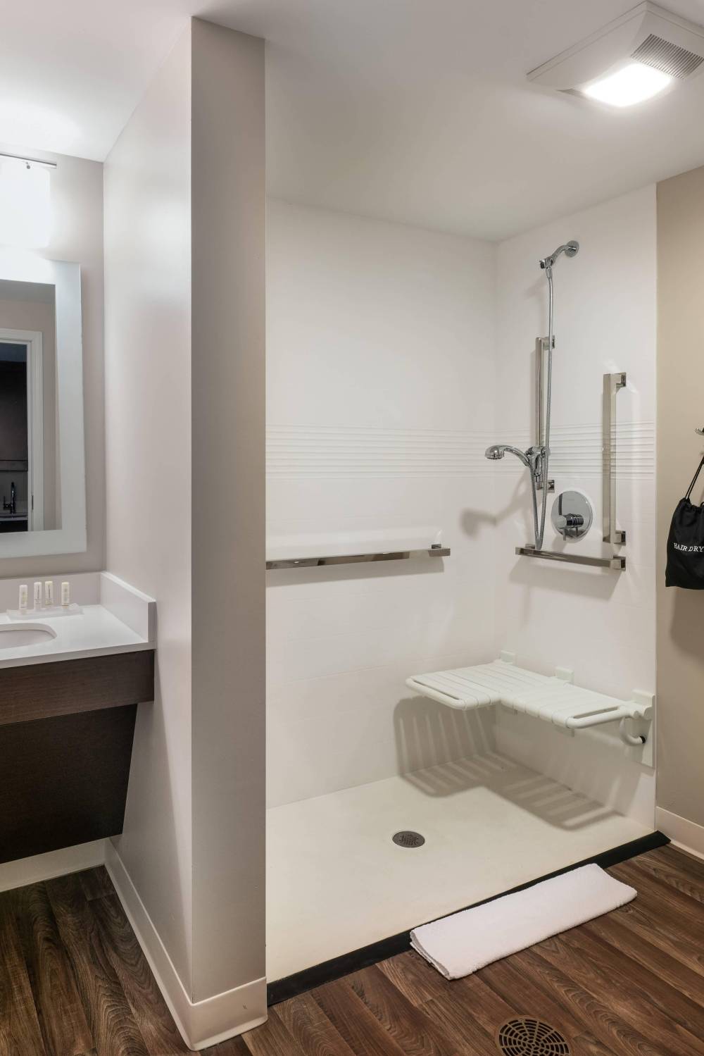 Towneplace Suites By Marriott Milwaukee Oak Creek 4