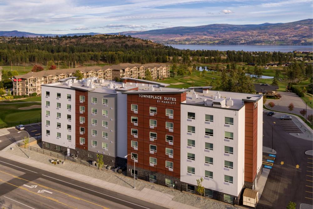 Towneplace Suites By Marriott West Kelowna 7