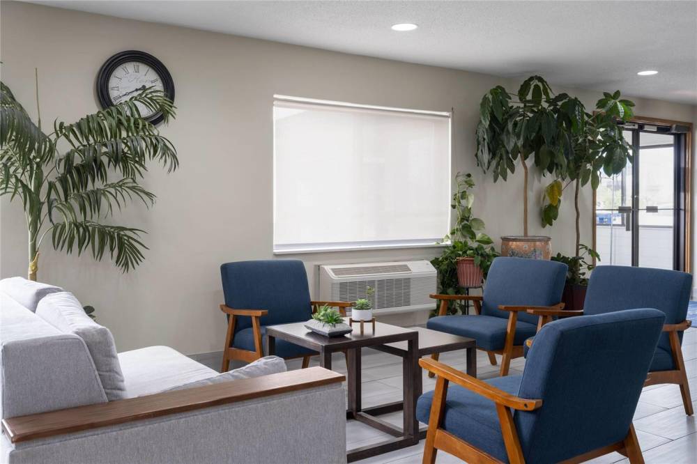 Travelodge By Wyndham Fargo West Acres 3
