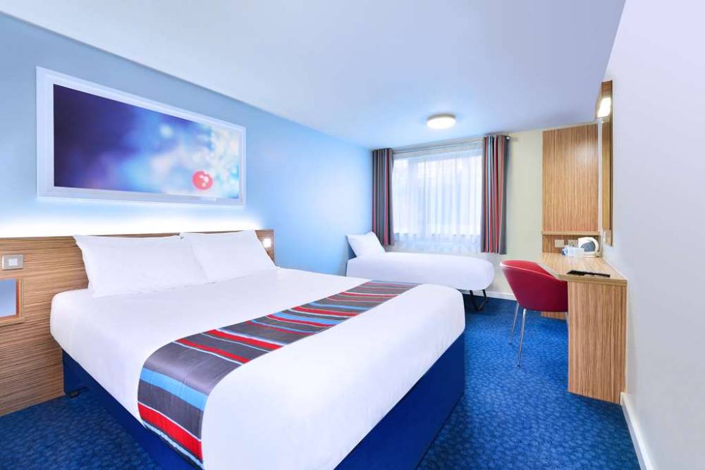Travelodge Glasgow Braehead 7