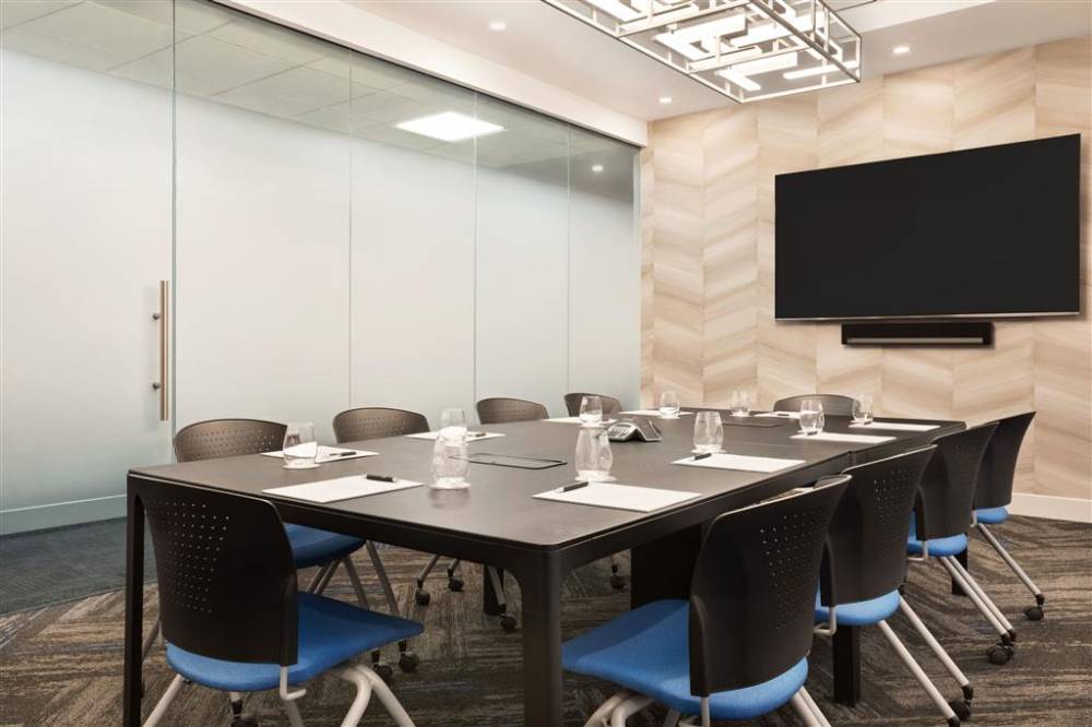 Travelodge Hotel By Wyndham Montreal Centre 2