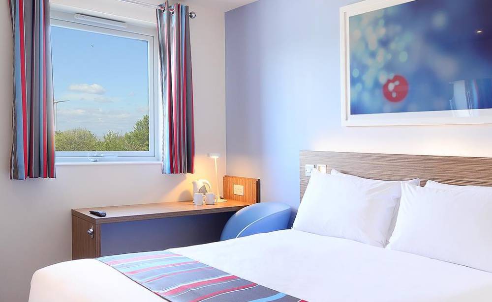Travelodge London Kew Bridge 4