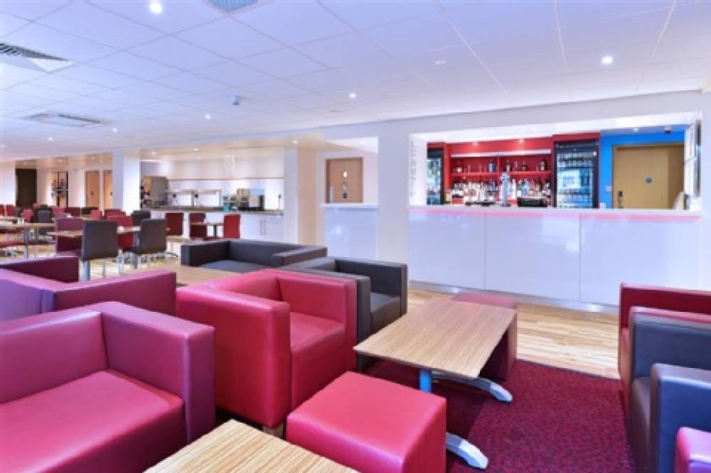Travelodge Newcastle Quayside 3