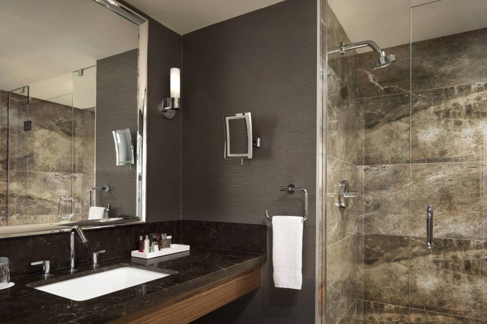 Vancouver Marriott Pinnacle Downtown Hotel 10