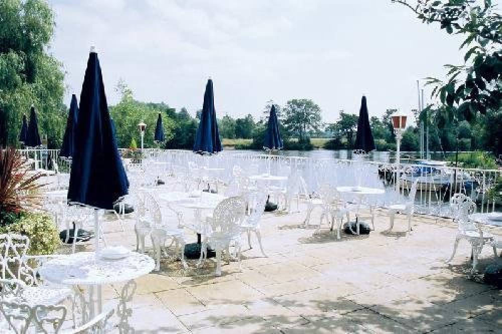 Warren Lodge Hotel 4