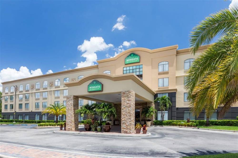Wingate By Wyndham Convention Ctr Closest Universal Orlando