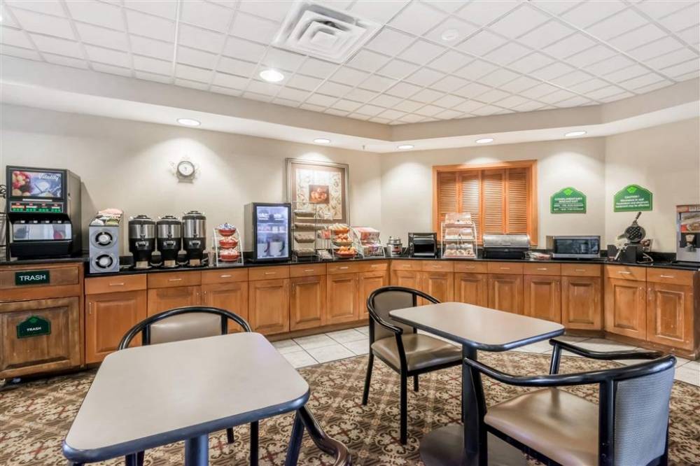 Wingate By Wyndham Dfw / North Irving 6