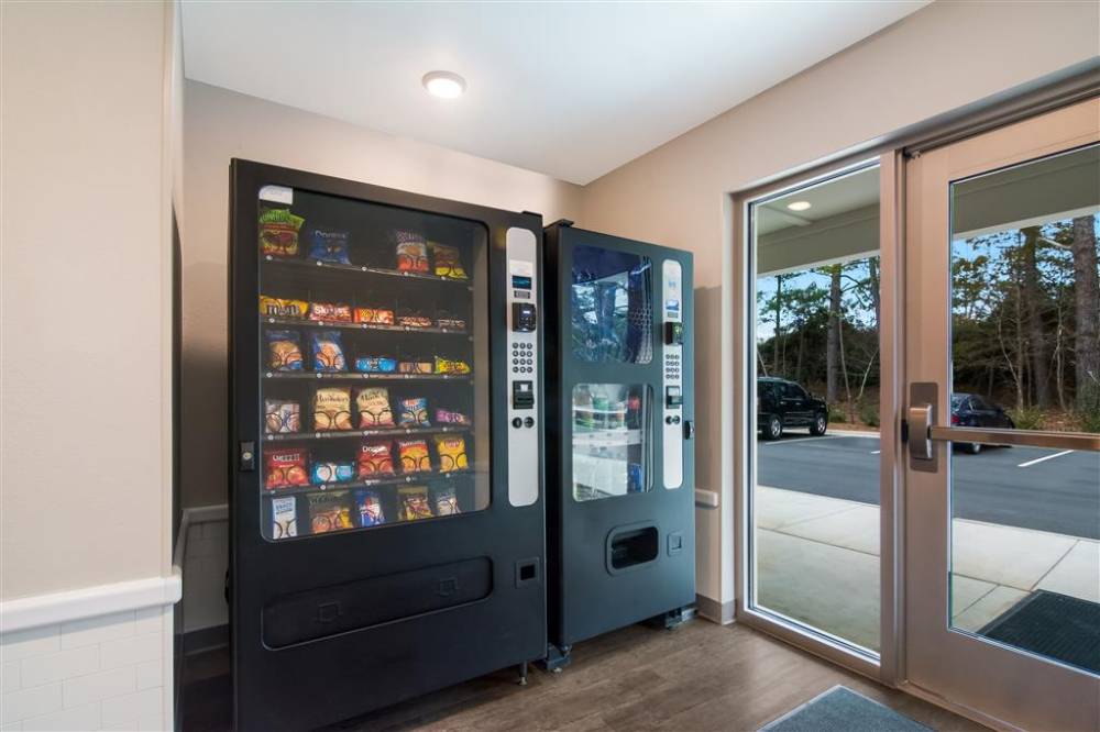 Woodspring Suites Morrisville - Raleigh Durham Airport 5