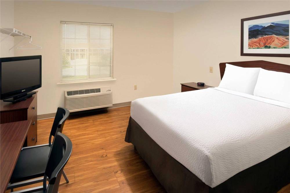 Woodspring Suites San Antonio Fort Sam 4