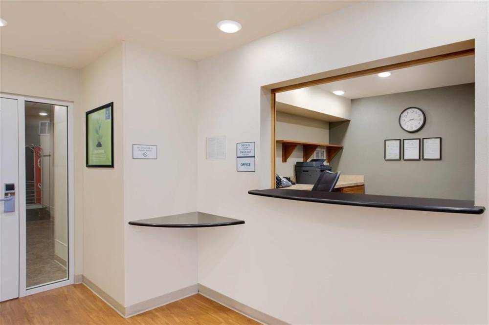 Woodspring Suites Virginia Beach 2