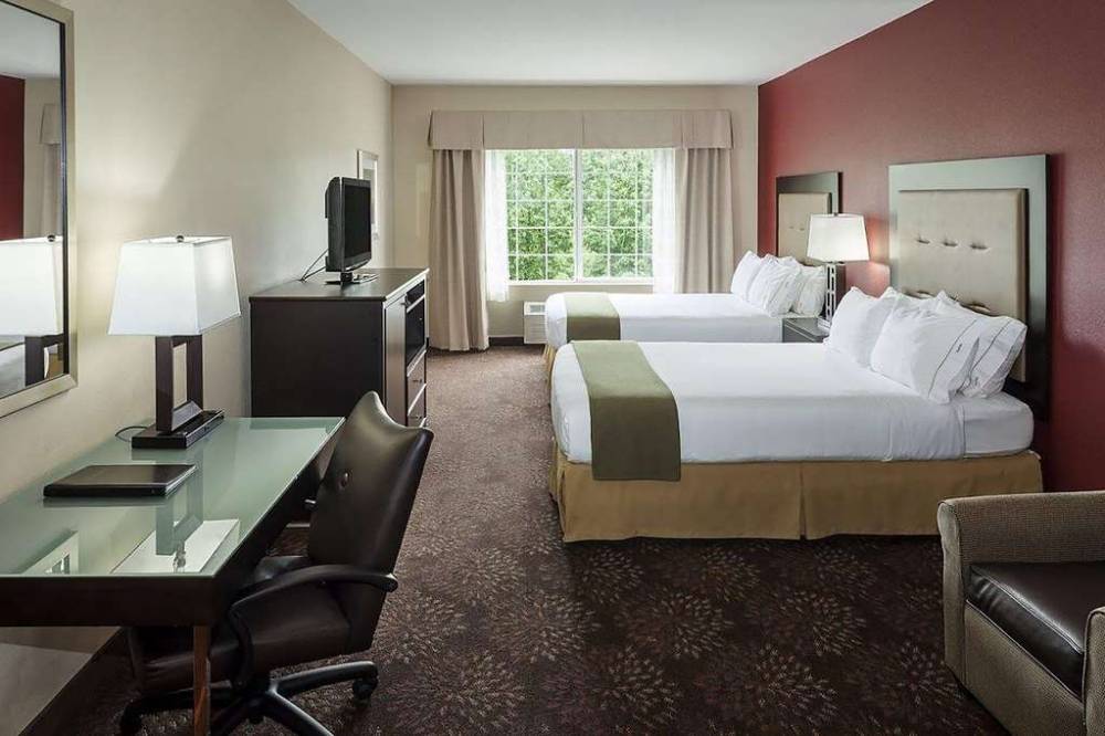 Wyndham Garden Anchorage Airport 3
