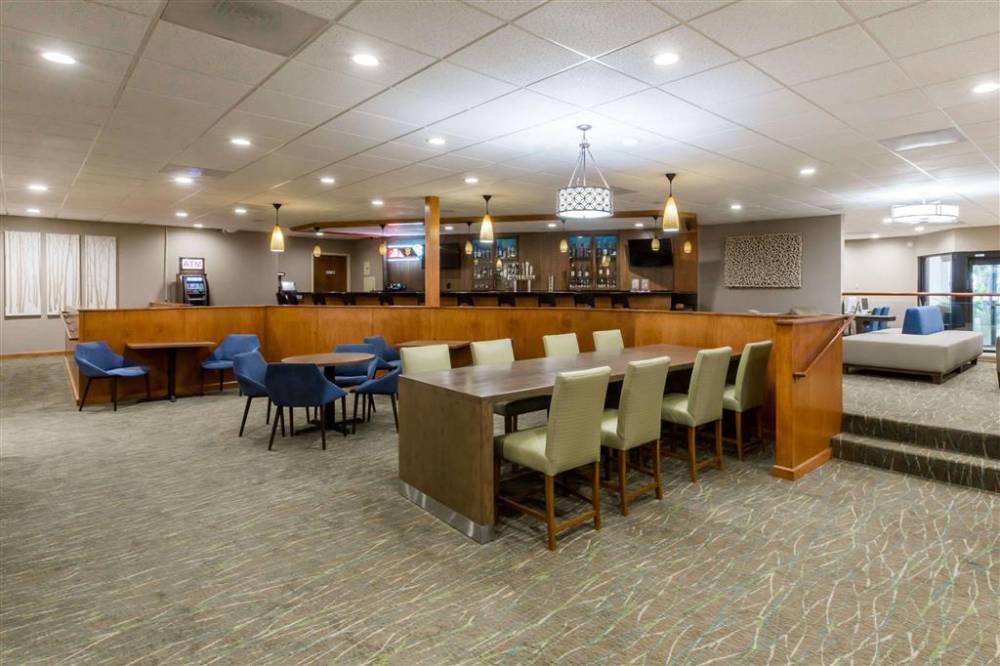 Wyndham Garden Fresno Yosemite Airport 8
