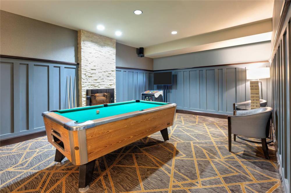 Wyndham Midland Downtown 7
