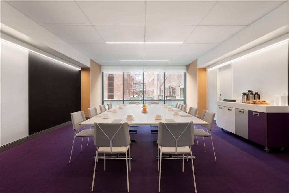 Yotel Boston Seaport 2