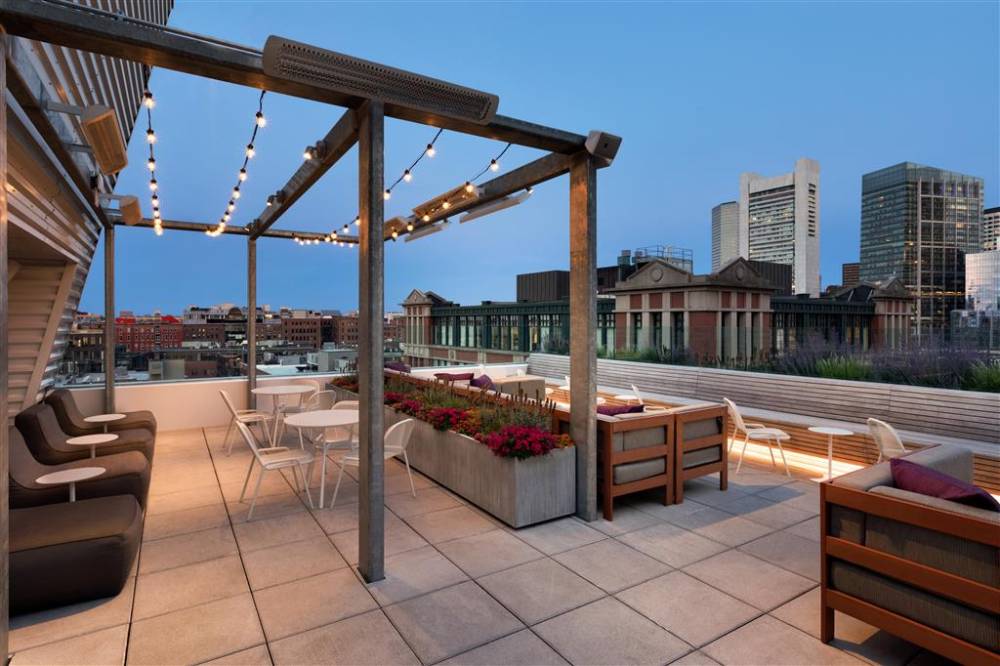 Yotel Boston Seaport 4